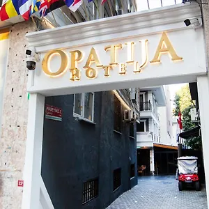 Opatija اسطنبول